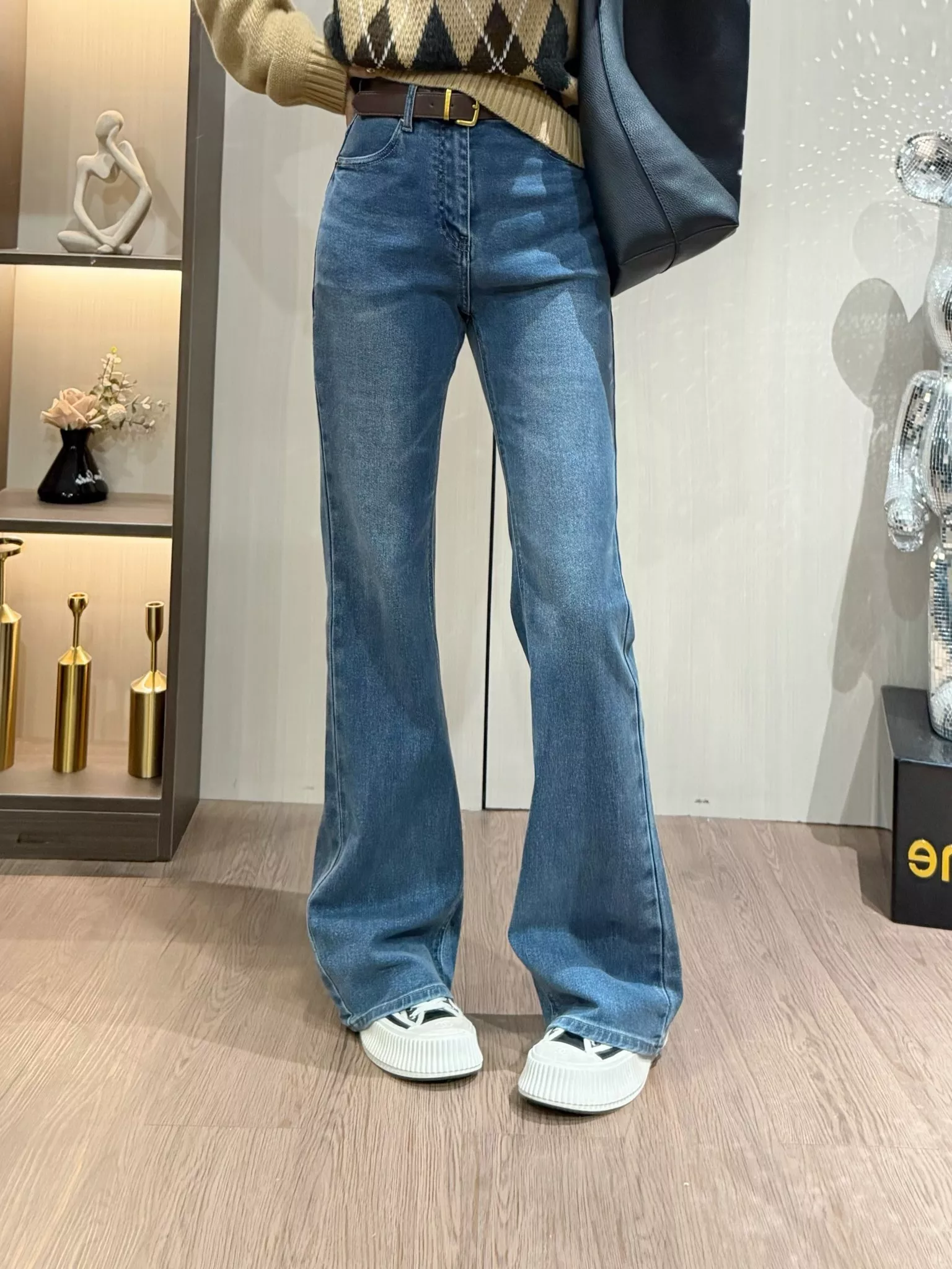 마오거핑 하이웨이스트 워싱 부츠컷 데님 팬츠 상세 이미지 31