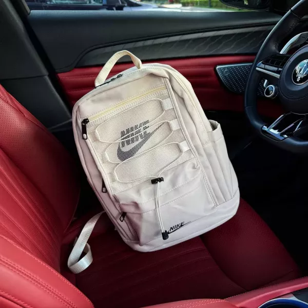 나이키 로고 패브릭 스포츠 백팩