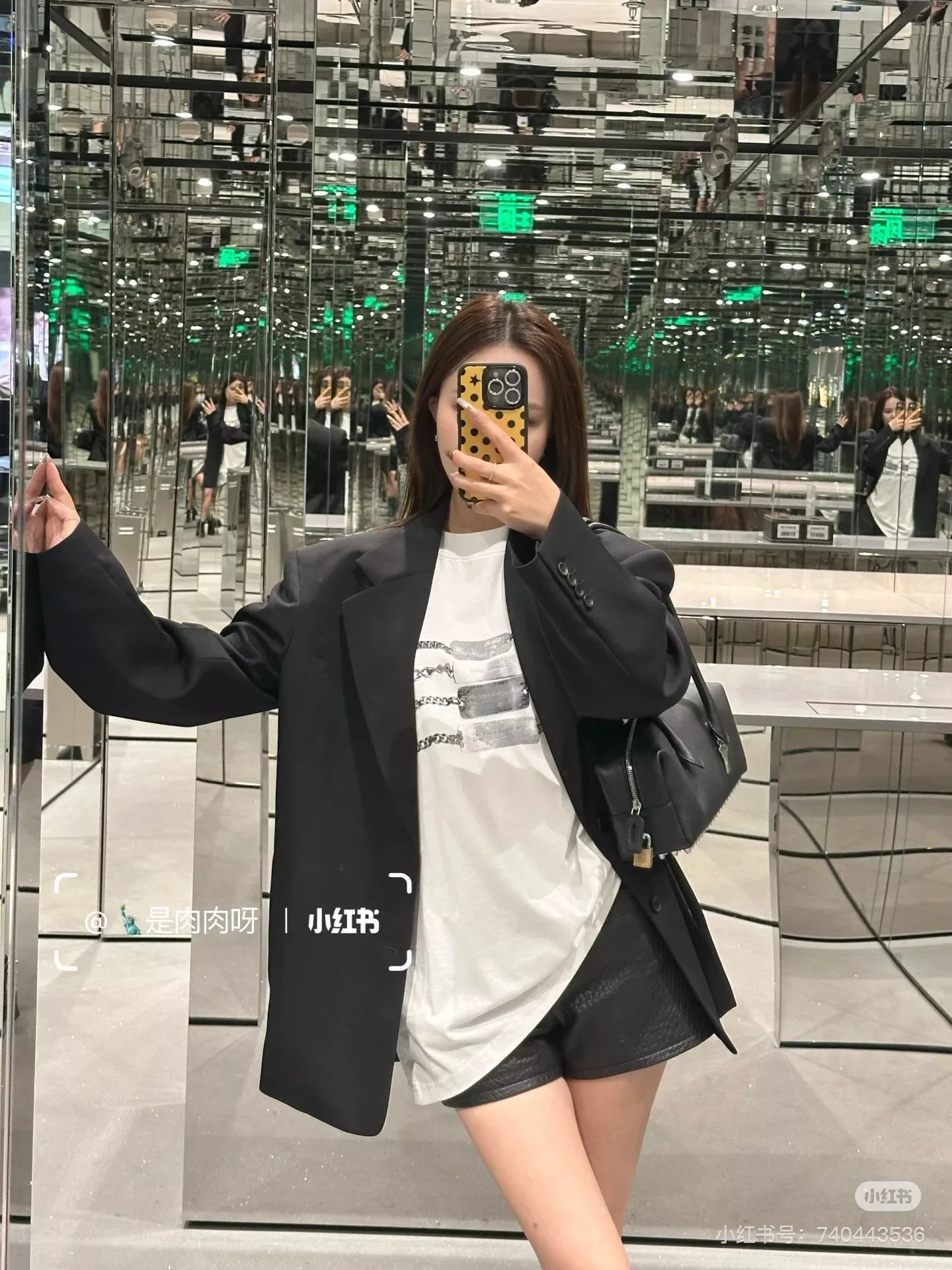 알렉산더왕 AW 체인 프린트 반소매 티셔츠 상세 이미지 25