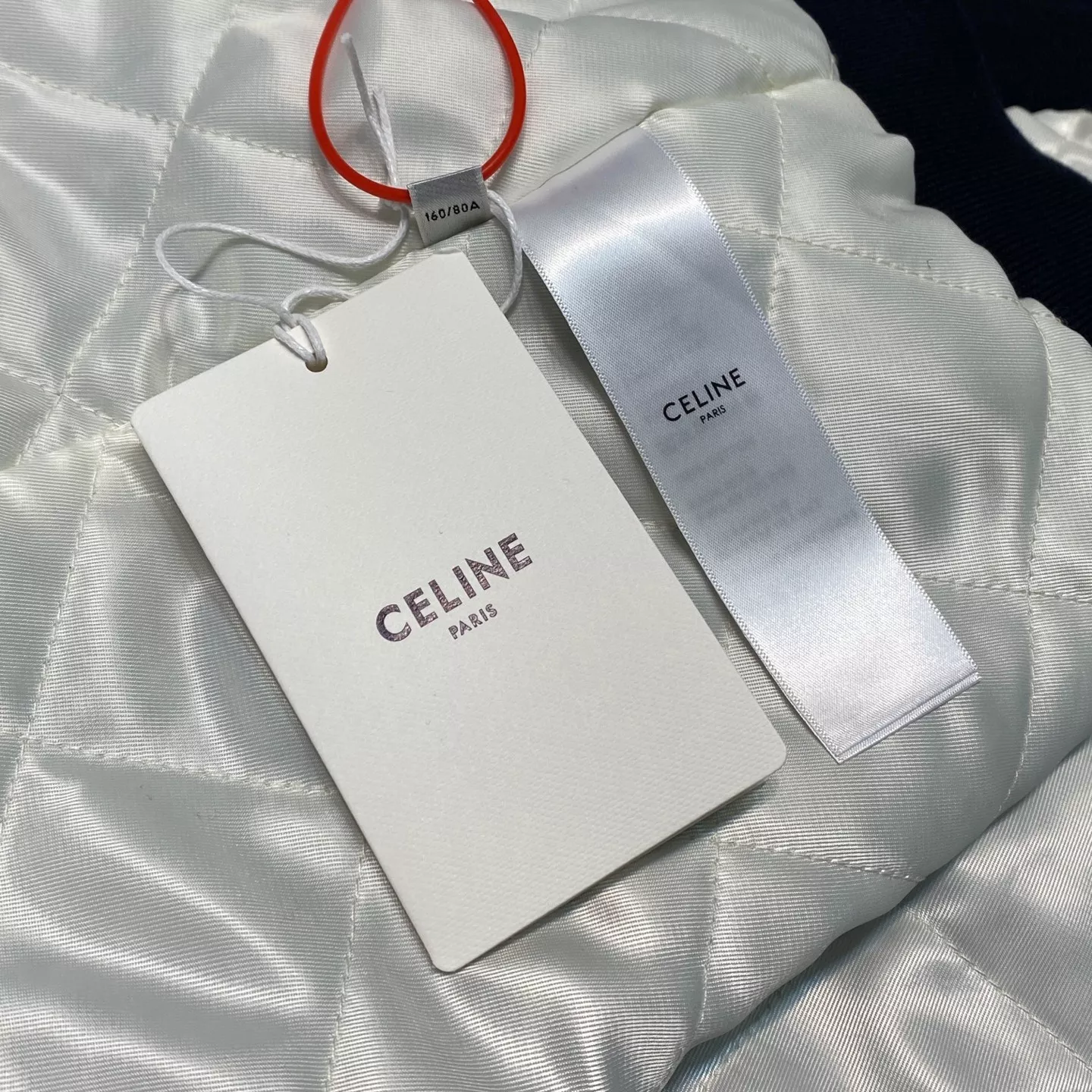 셀린느 블루화이트배색카라바시티패딩재킷 상세 이미지 19