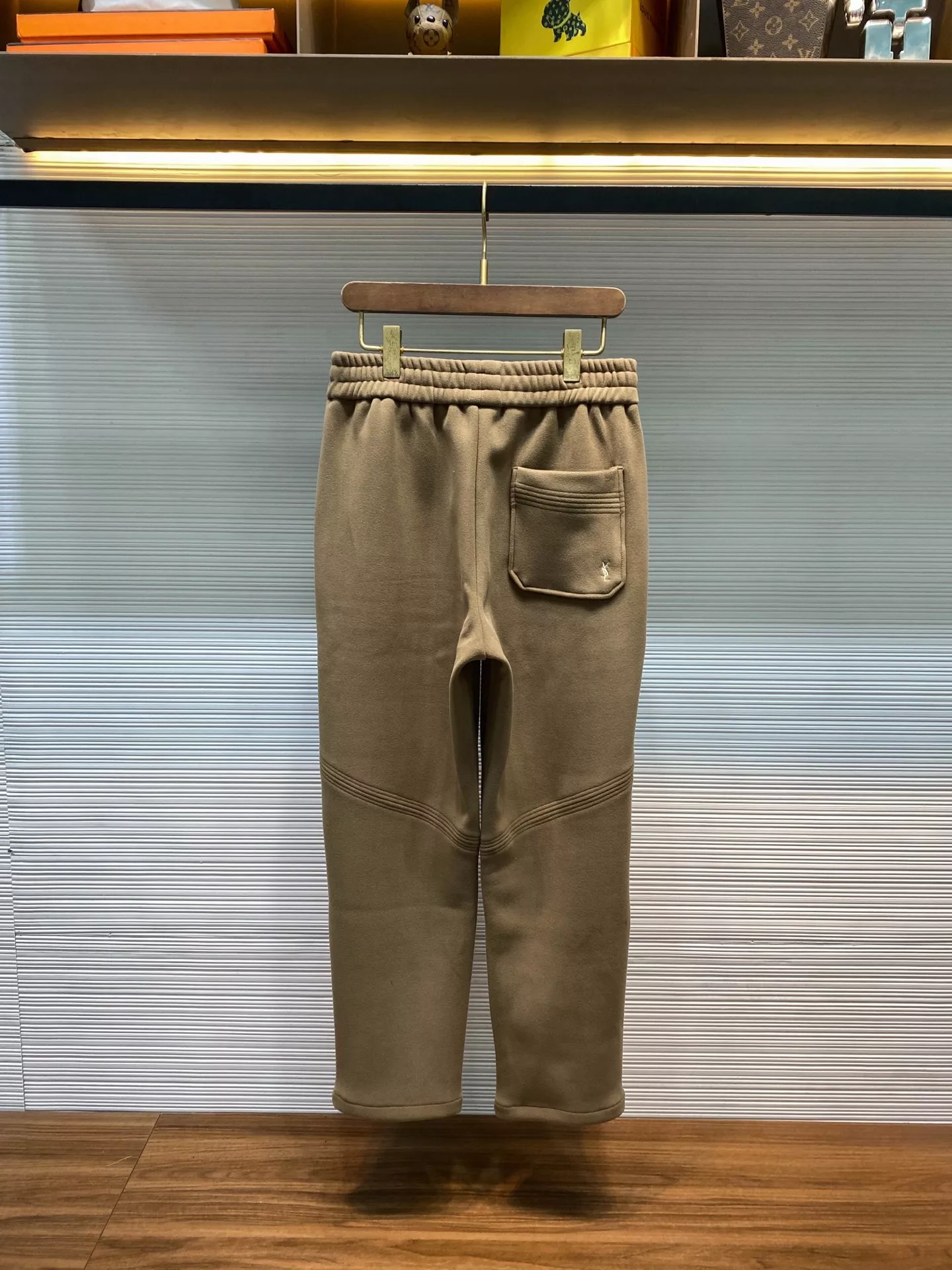 생로랑 자수 로고 드로스트링 베이비보아 코튼 스트레이트 팬츠 상세 이미지 6