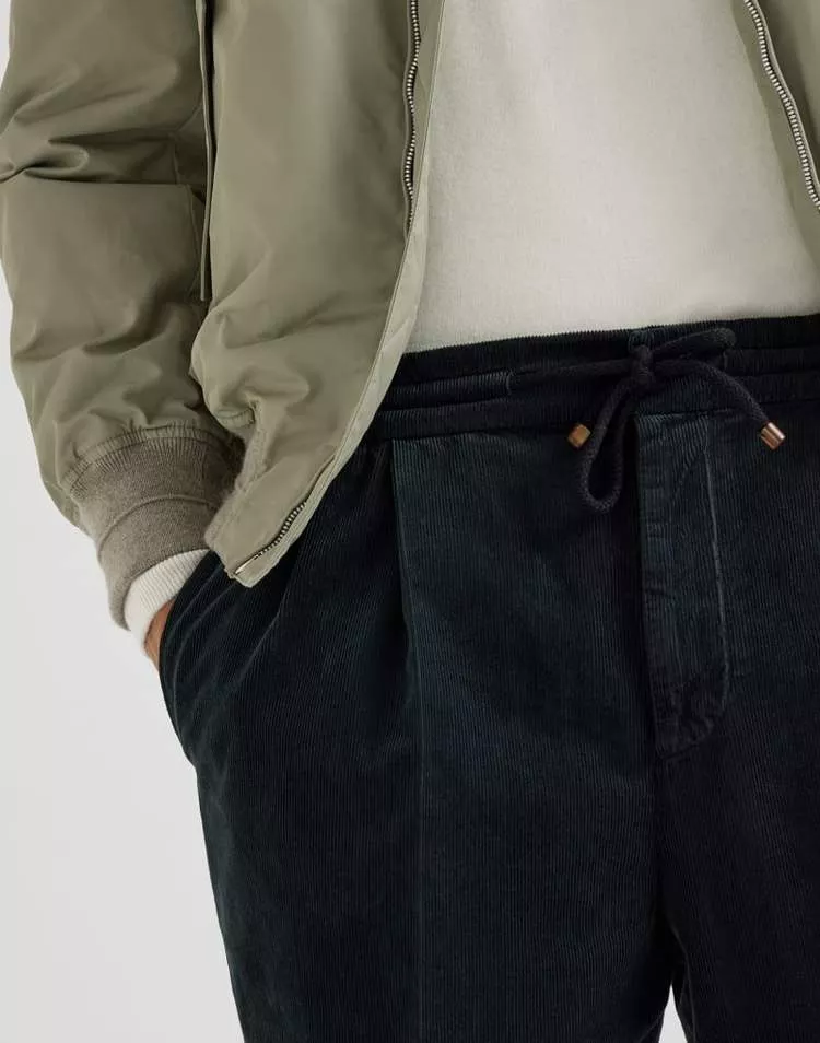버버리 남성 코듀로이 스트링 투턱 스트레이트 팬츠 상세 이미지 21