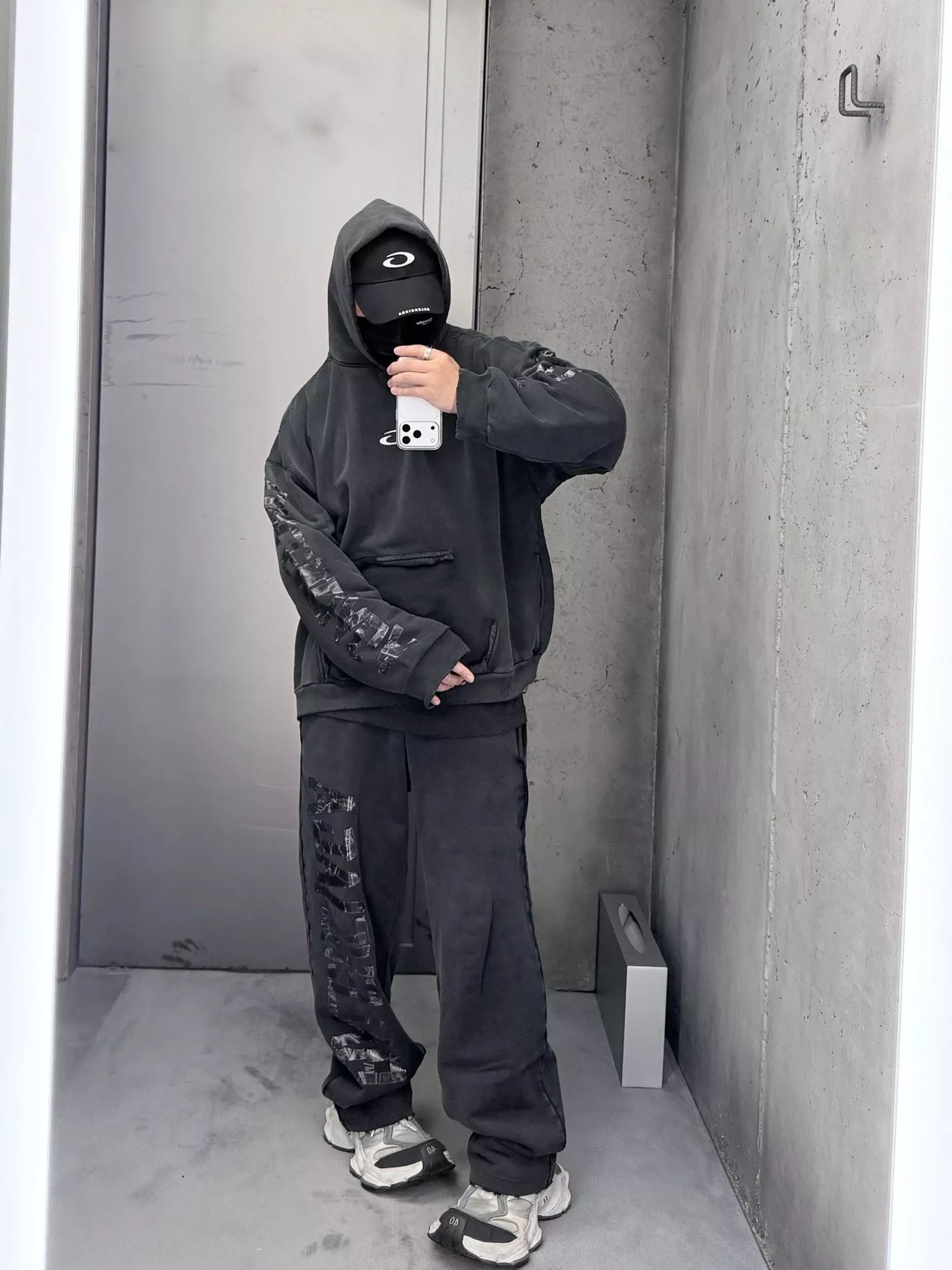 body_16f05f61697fe8f0.webp