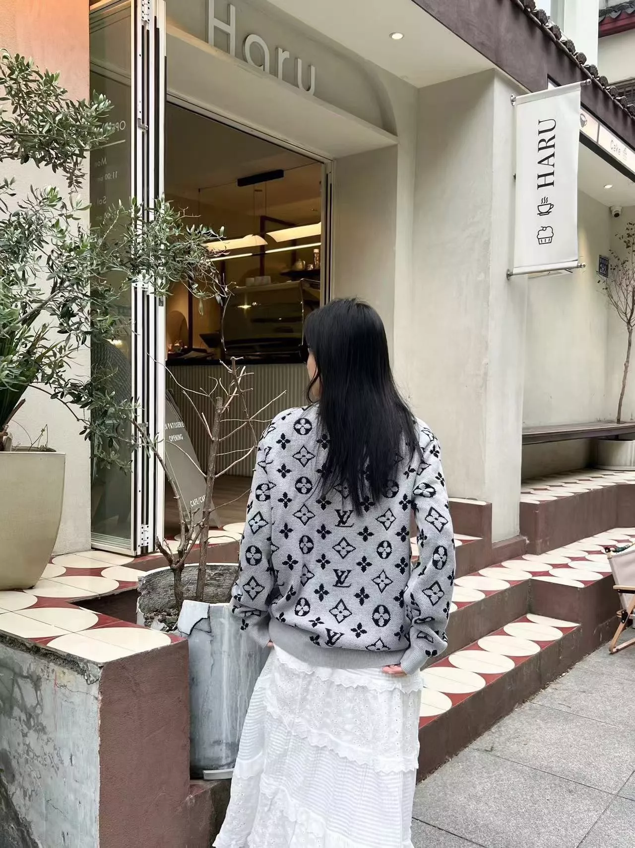 루이비통 모노그램 자카드 라운드넥 니트 스웨터 상세 이미지 20