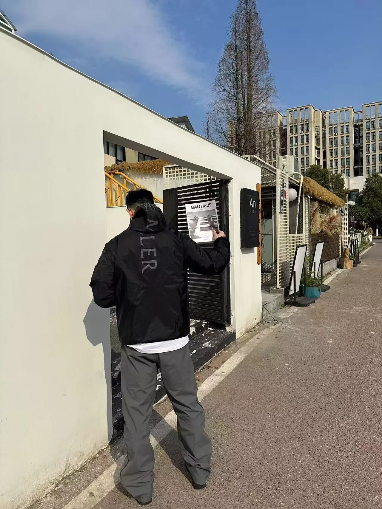 몽클레어 고밀도 나일론 방풍 후드 집업 재킷 상세 이미지 29