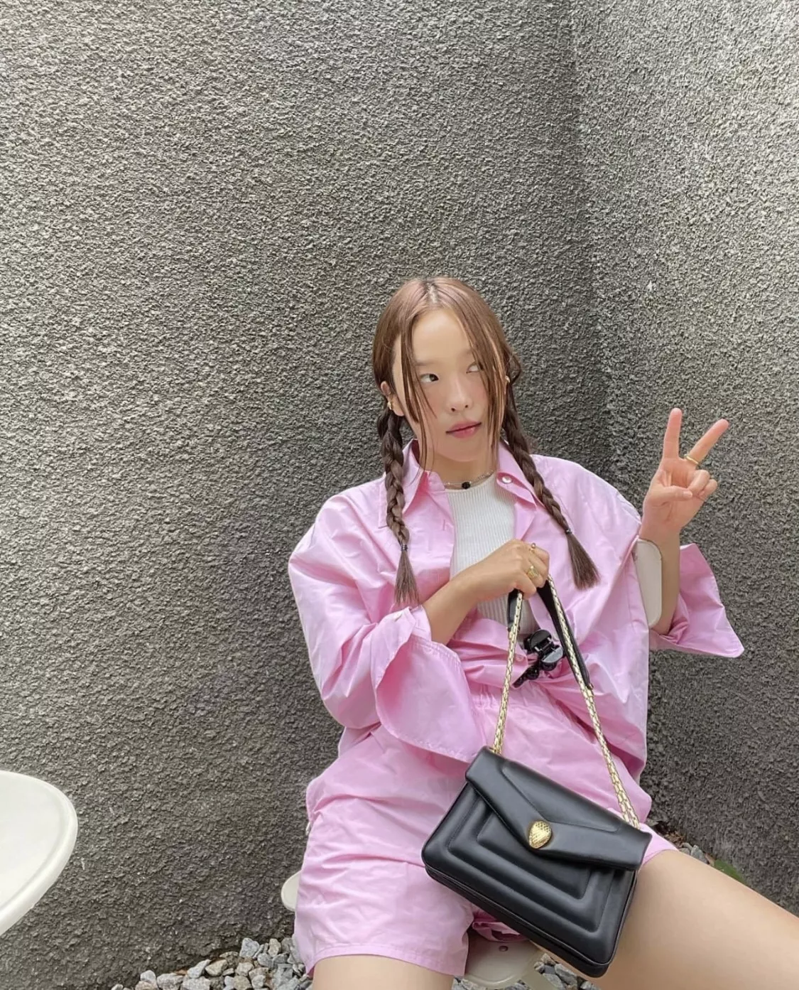 불가리 세르펜티 리버스 스몰 퀼팅 숄더백 상세 이미지 11