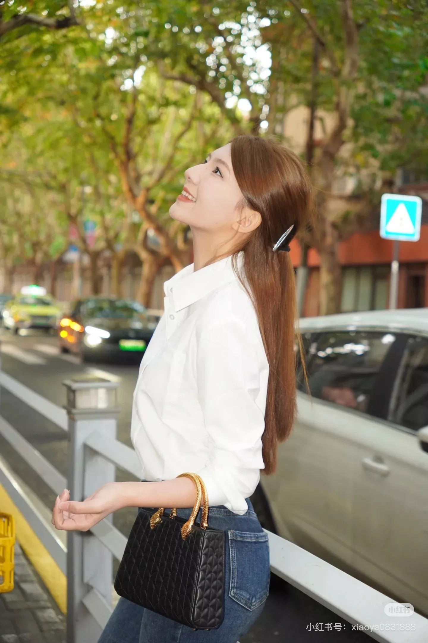 불가리 세르펜티 듀오 카라콜라 마틀라세 토트백 상세 이미지 27