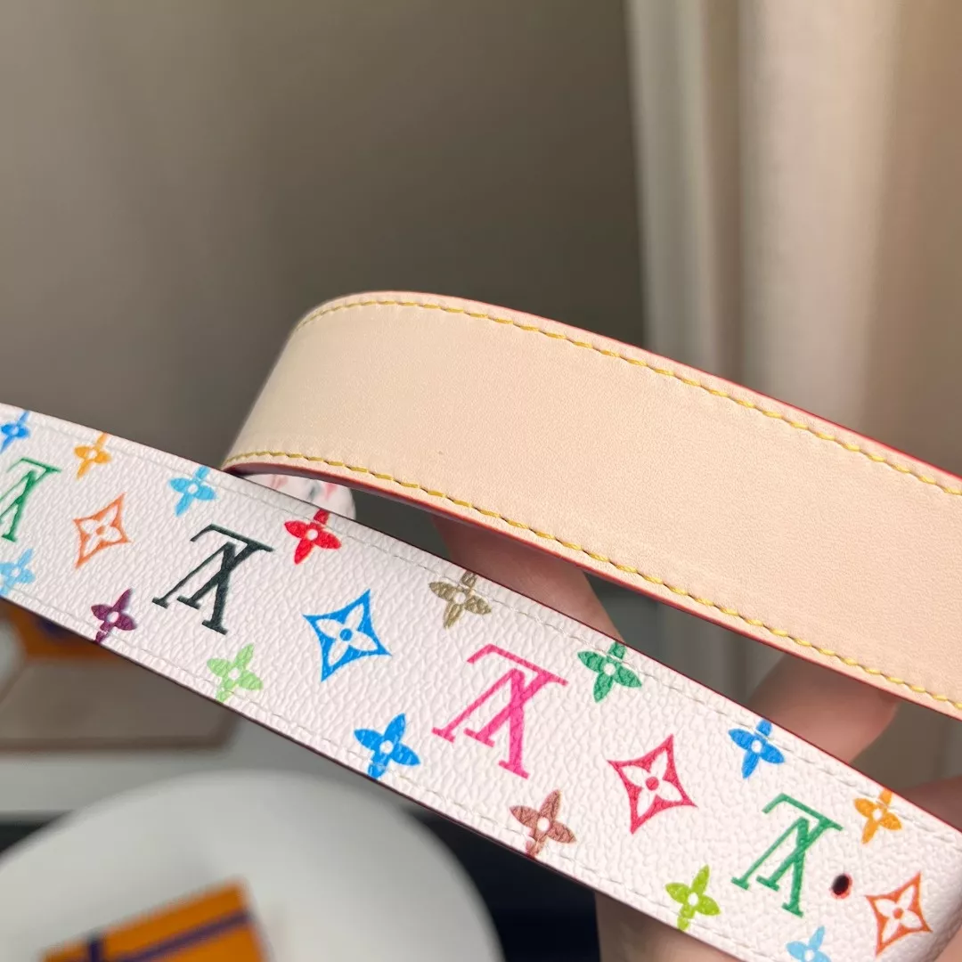 루이비통 모노그램 멀티컬러 LV 골드 버클 디자인 상세 이미지 9