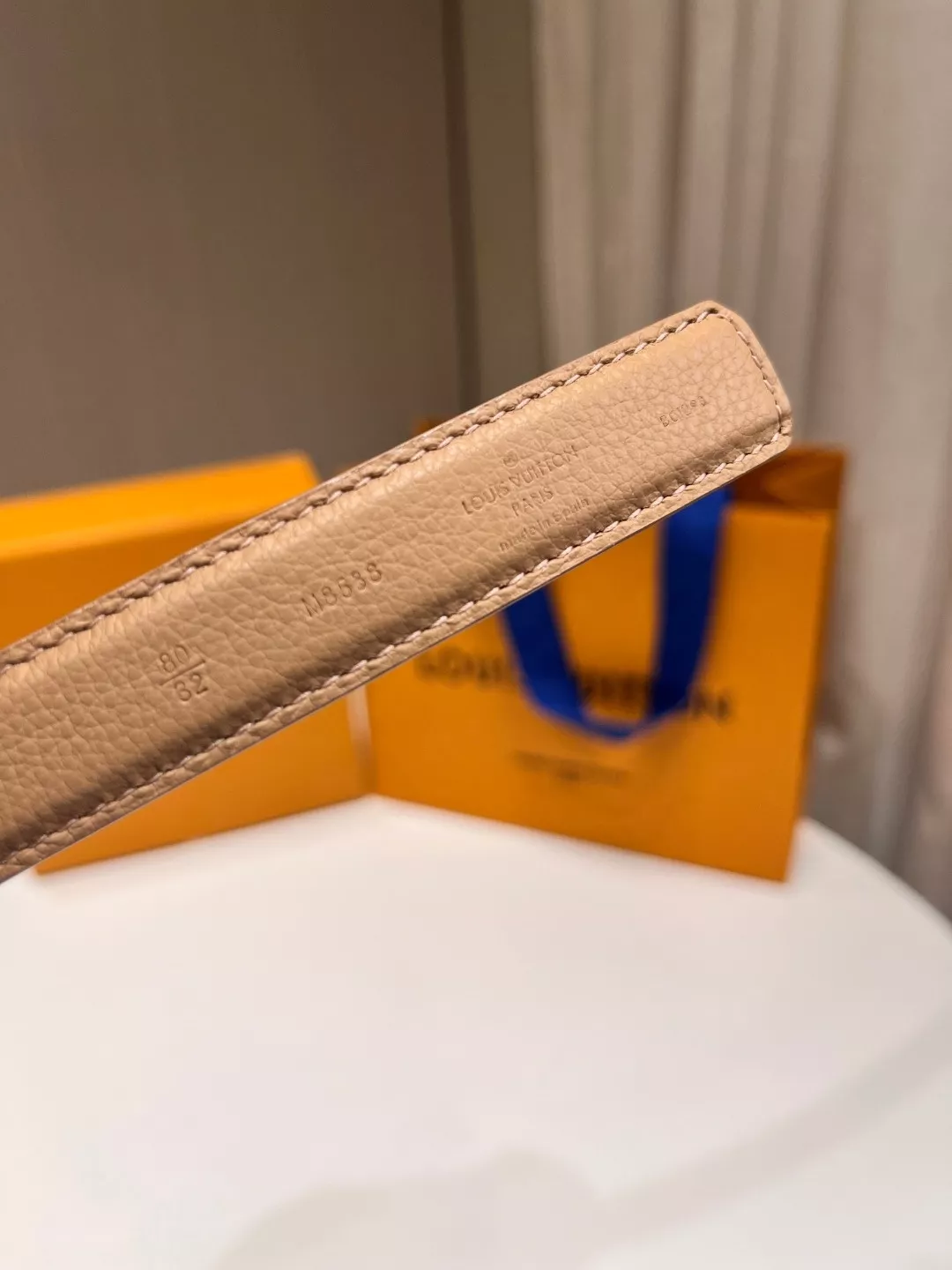 루이비통 캔버스 레더 콤비 LV 로고 버클 벨트 상세 이미지 7