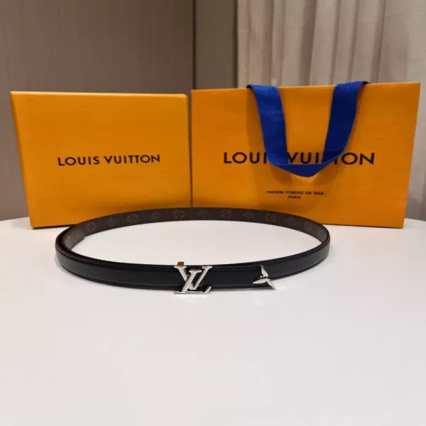 루이비통 LV 이니셜 버클 모노그램 캔버스 여성 벨트