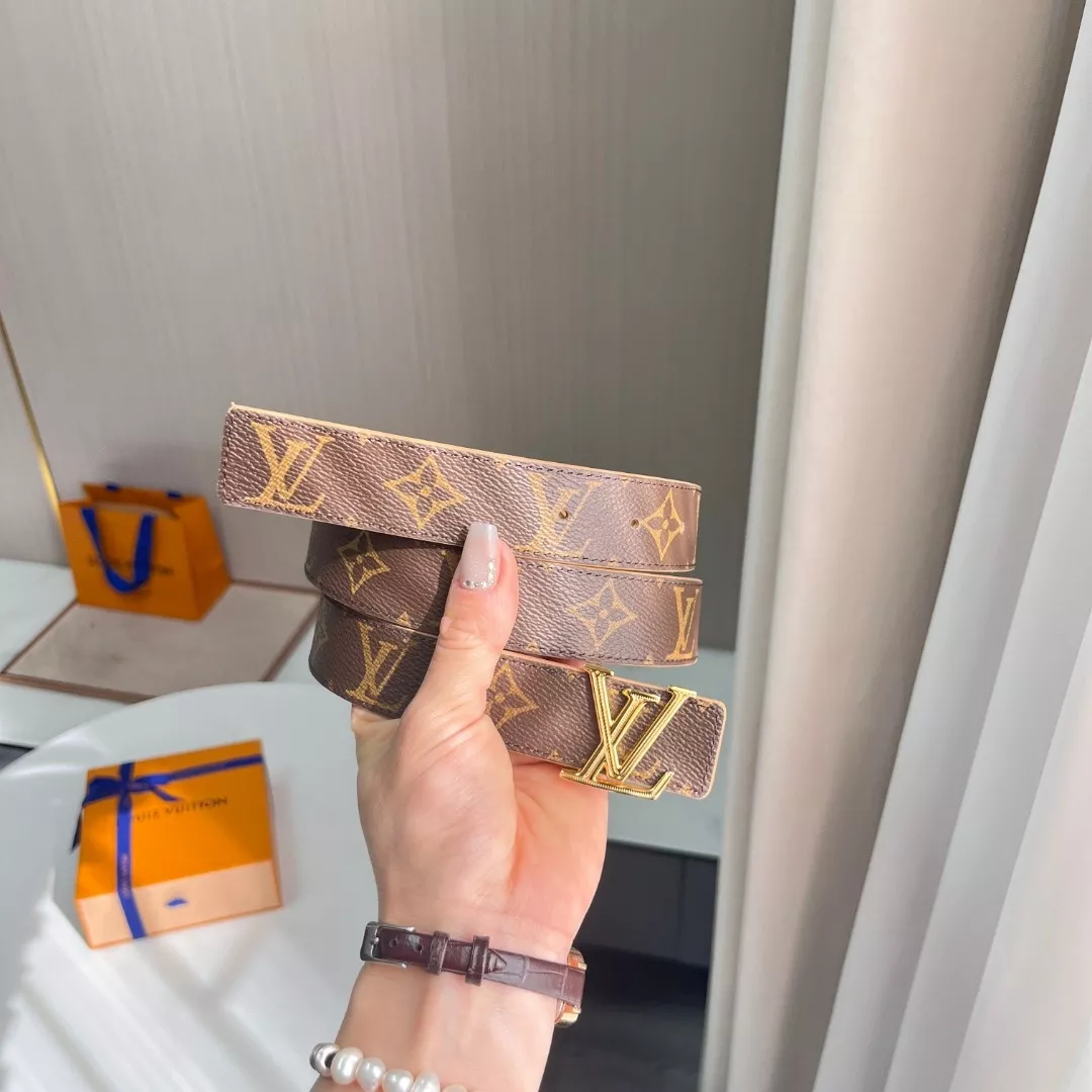 루이비통 모노그램 캔버스 리버서블 LV 버클 벨트 3cm 상세 이미지 8