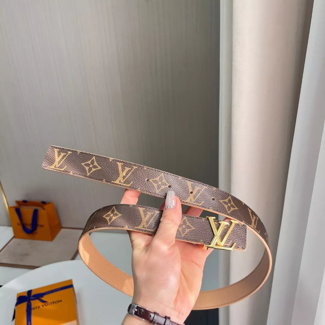 루이비통 모노그램 캔버스 리버서블 LV 버클 벨트 3cm 상세 이미지 4
