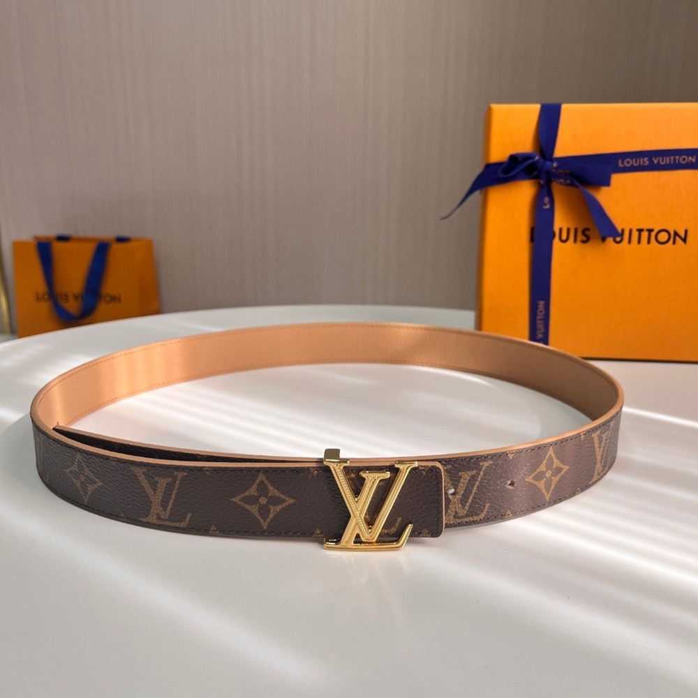 루이비통 모노그램 캔버스 리버서블 LV 버클 벨트 3cm