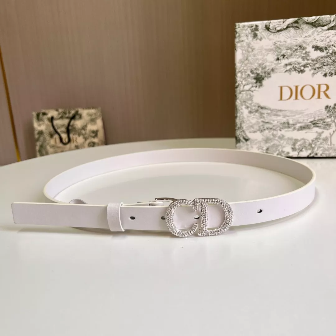디올 CD 로고 버클 양면 가죽 벨트 상세 이미지 1