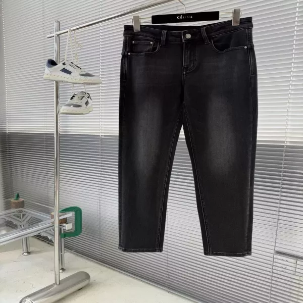 루이비통 신형 캐주얼 스트레이트 데님 팬츠