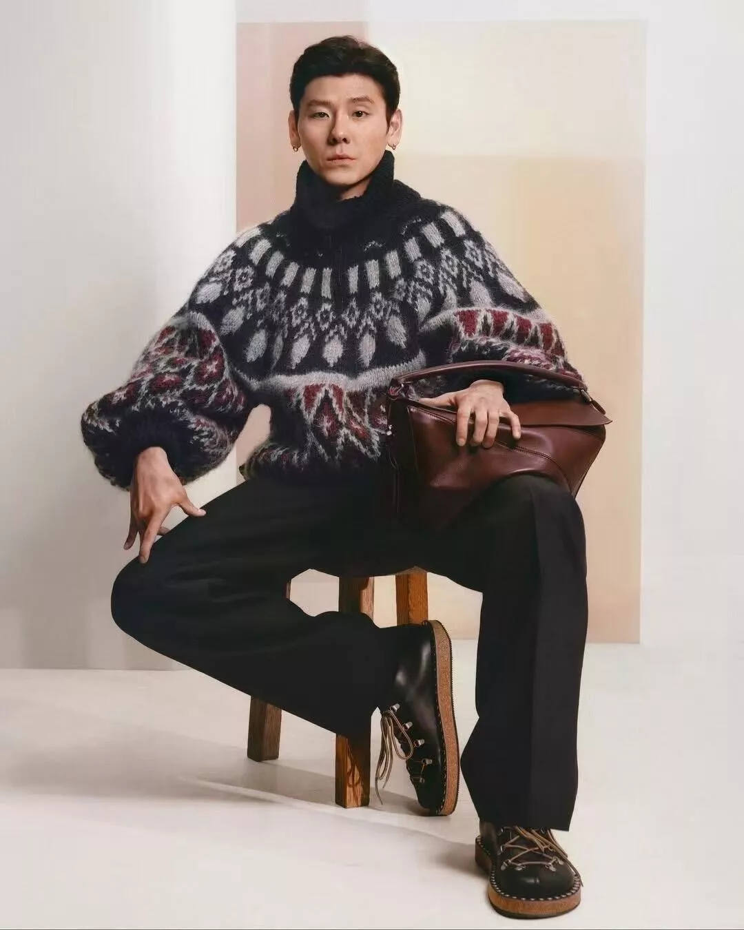 로에베 페어아일 자카드 울 하이넥 집업 니트 재킷 상세 이미지 23