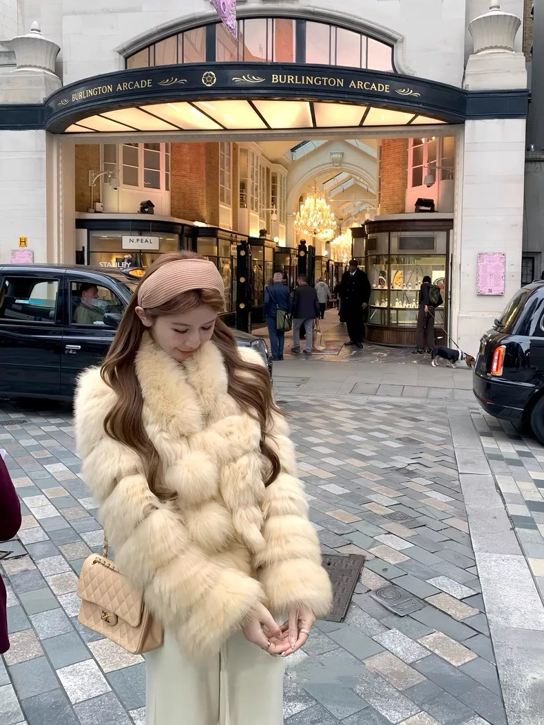 펜디 폭스퍼 가로 스트라이프 니팅 재킷 상세 이미지 21