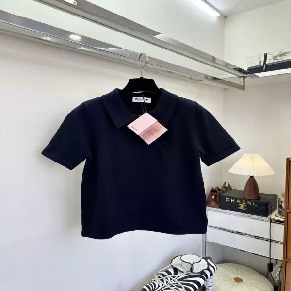 미우미우 네이비 니트 폴로 티셔츠