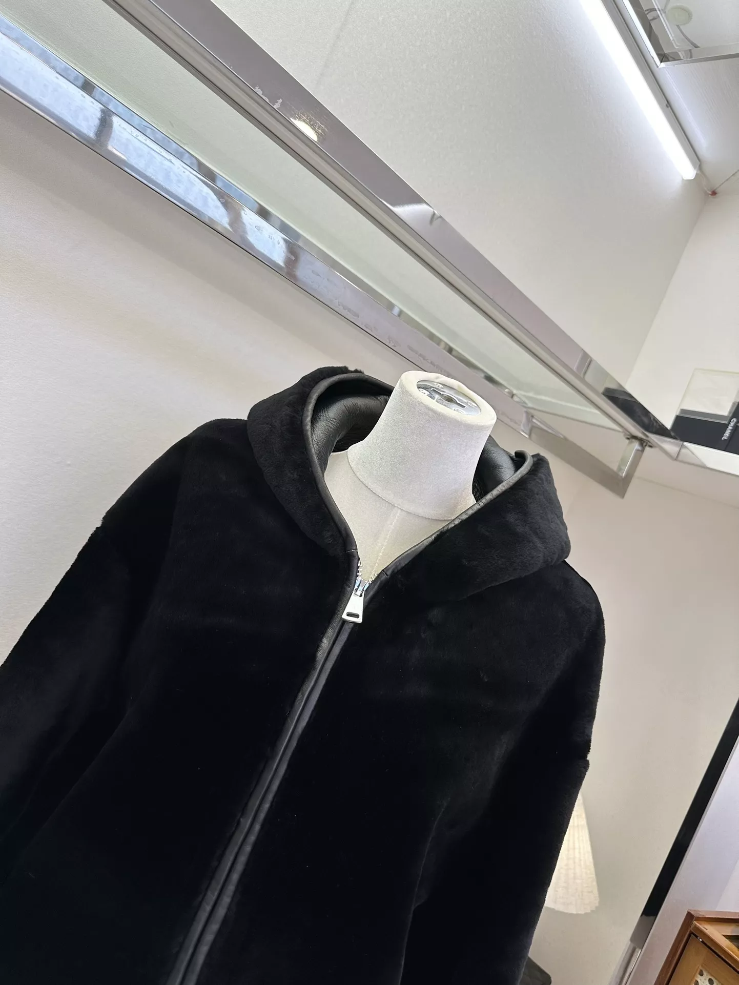 셀린느 메리노 양모 퍼 일체형 후드 집업 재킷 상세 이미지 18