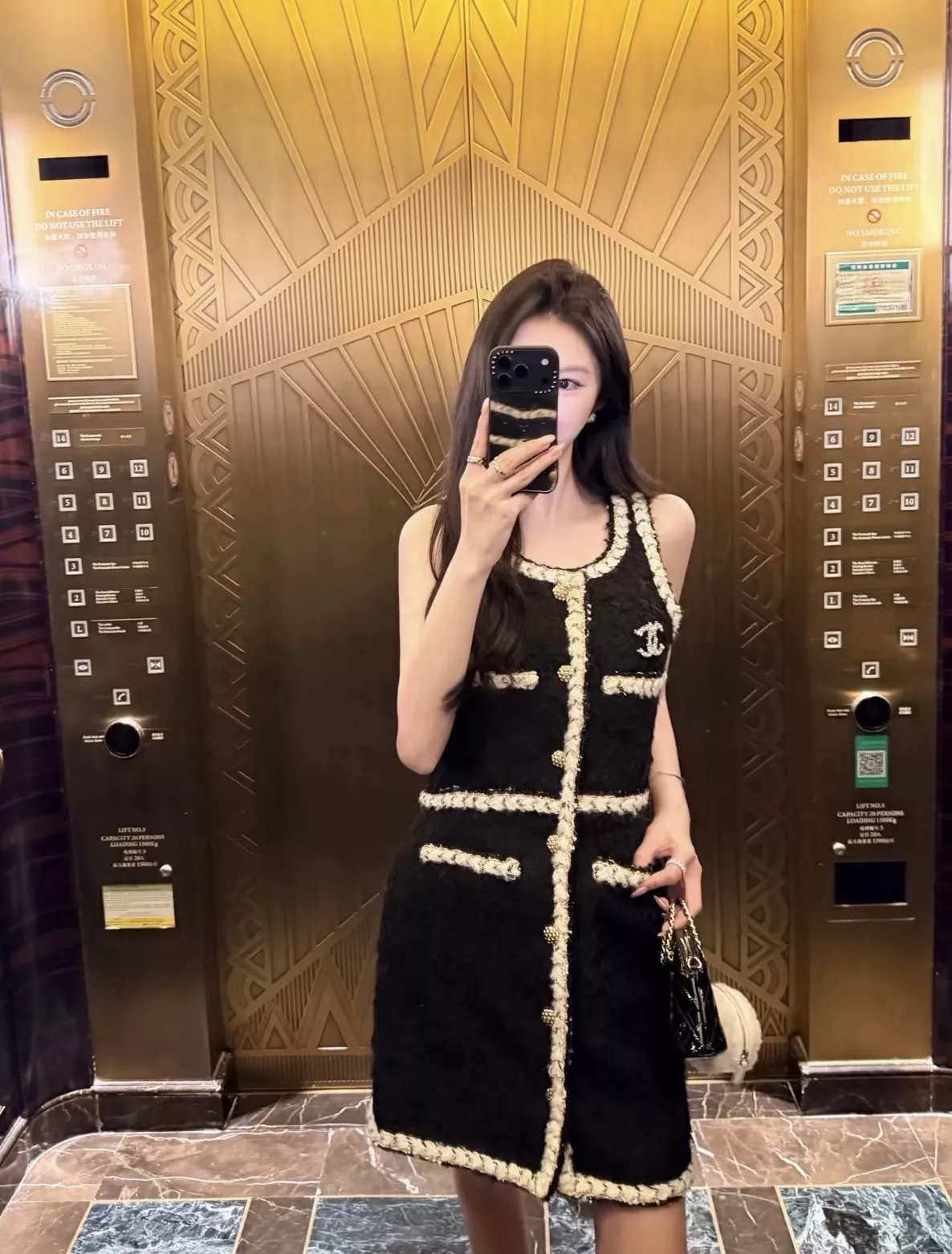 샤넬 트위드 스타일 장모 헤어리 베스트 원피스 상세 이미지 15