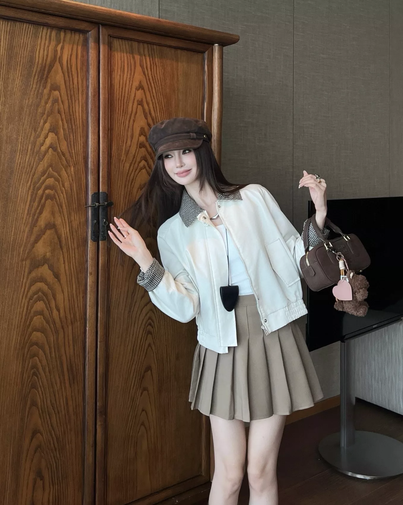 미우미우 하이넥 집업 재킷 상세 이미지 18