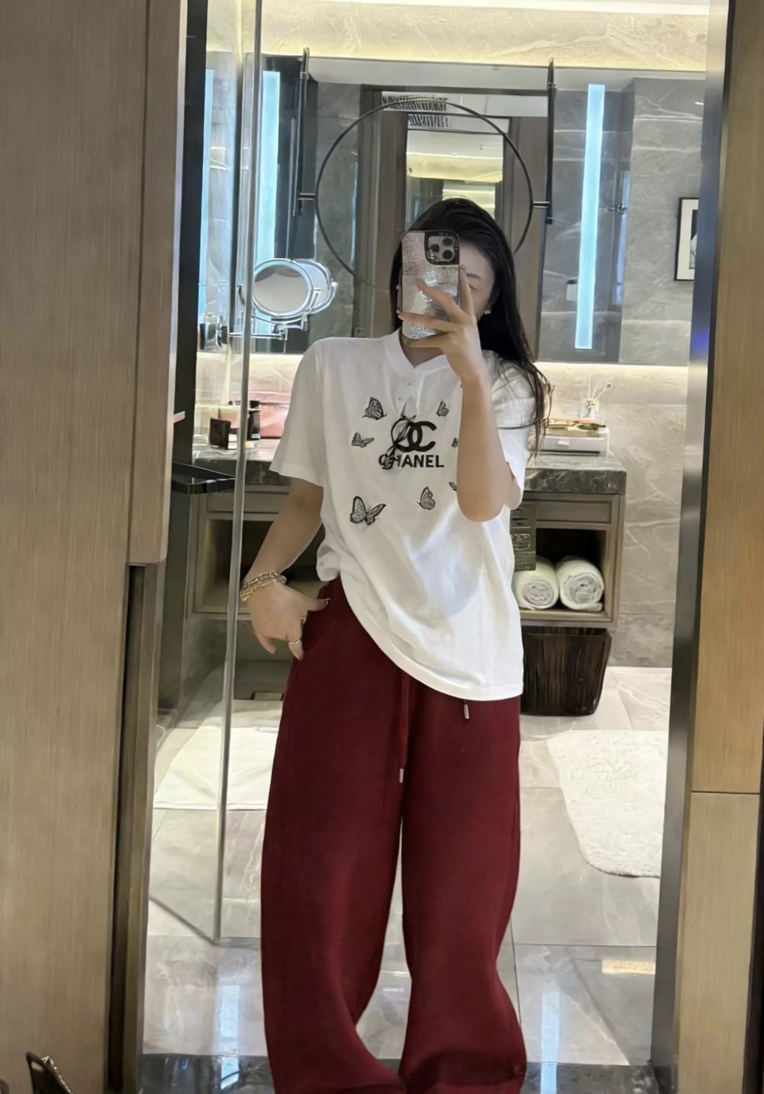 샤넬 실버 버터플리 비즈 자수 더블씨 코튼 티셔츠 상세 이미지 9