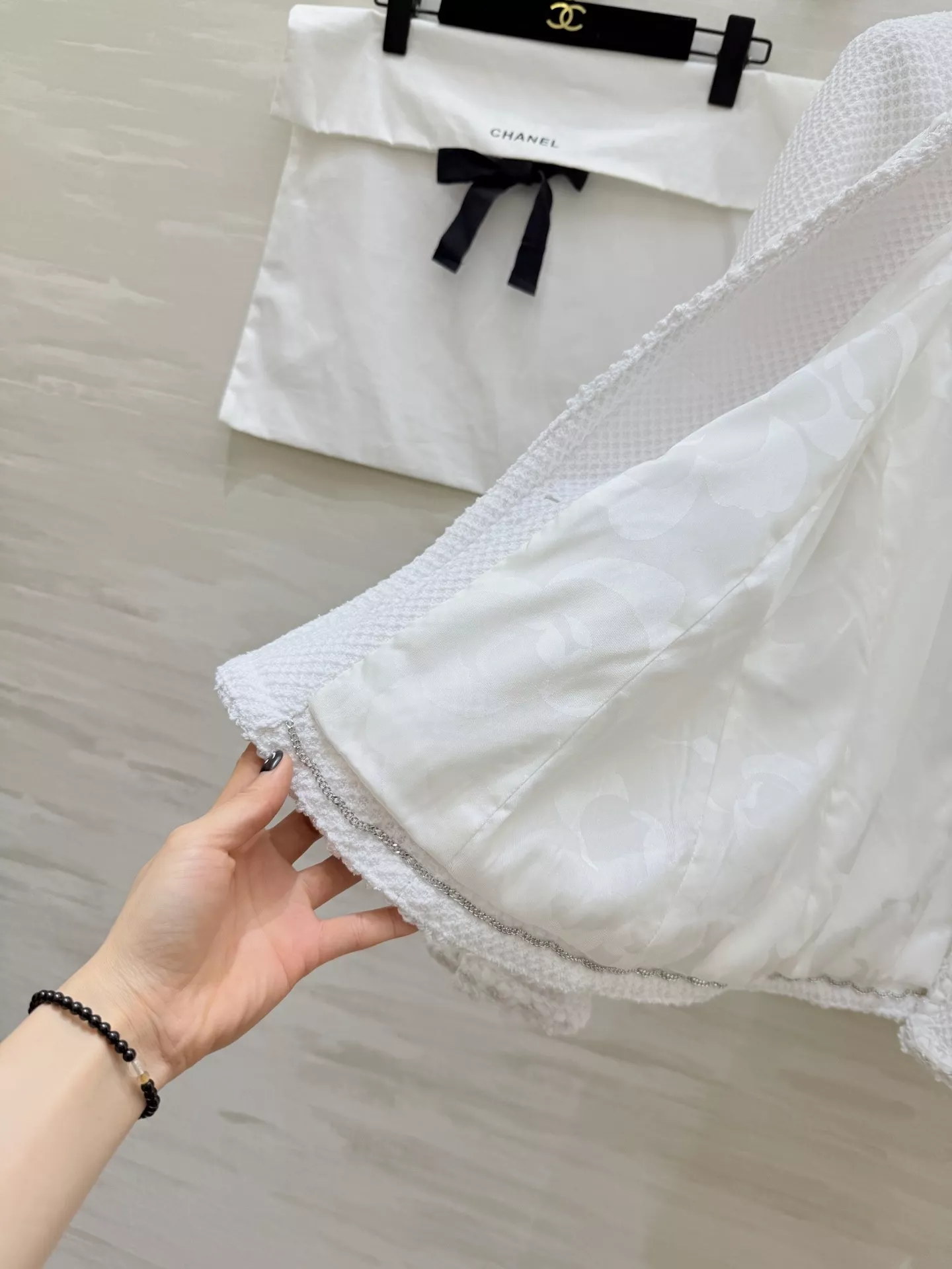 샤넬 클래식 트위드 재킷 상세 이미지 7