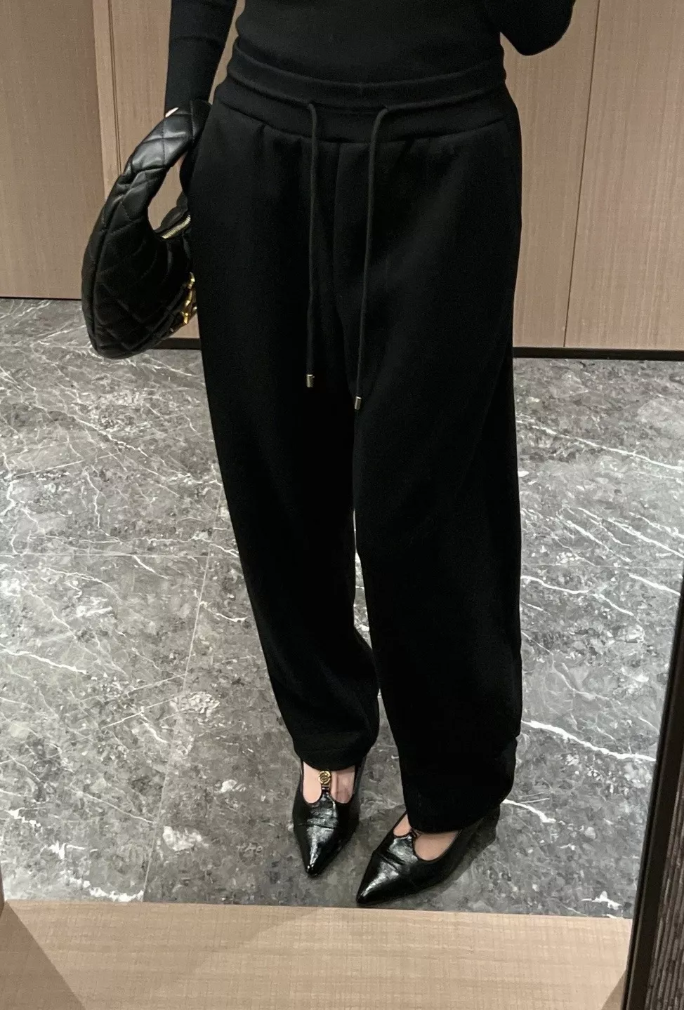 로로피아나 봄여름 드로스트링 스트레이트 팬츠 상세 이미지 34