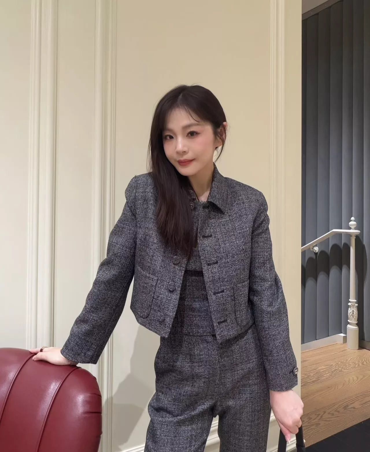 구찌 그레이 숏 기장 테일러드 울 블렌드 재킷 상세 이미지 17