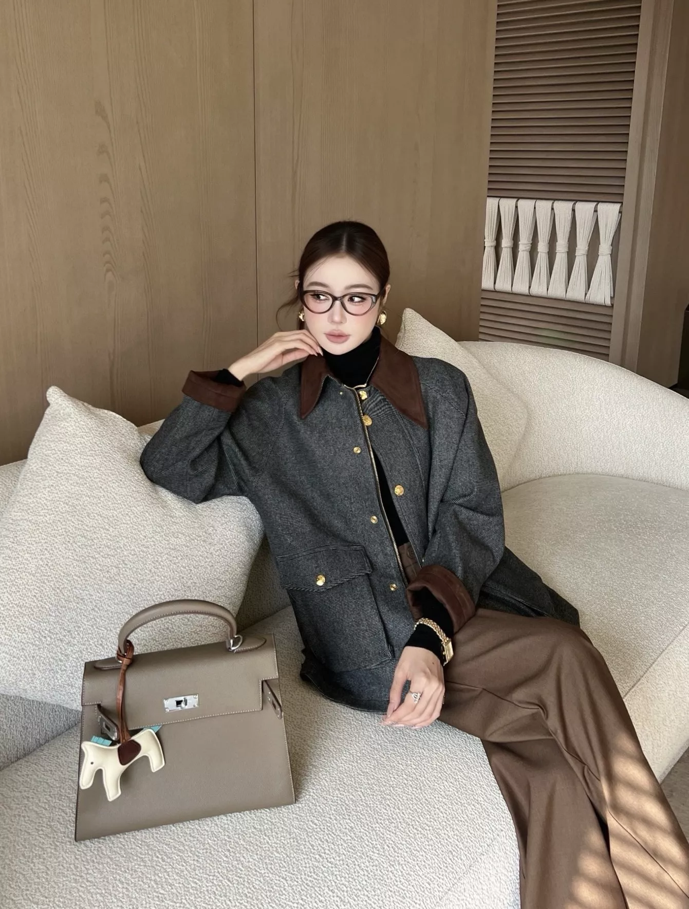 셀린느 스웨이드 배색 카라 버튼 재킷 상세 이미지 10