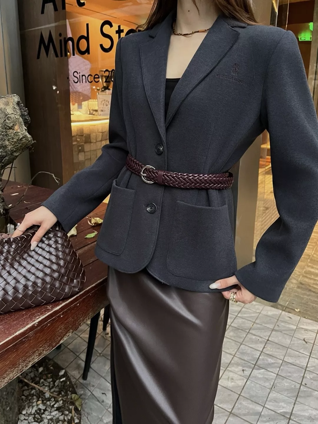 브루넬로쿠치넬리 브레이드 벨트 싱글 버튼 테일러드 재킷 상세 이미지 29