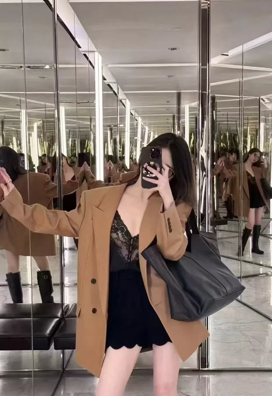 생로랑 와이드 숄더 오버핏 더블 브레스티드 블레이저 상세 이미지 15