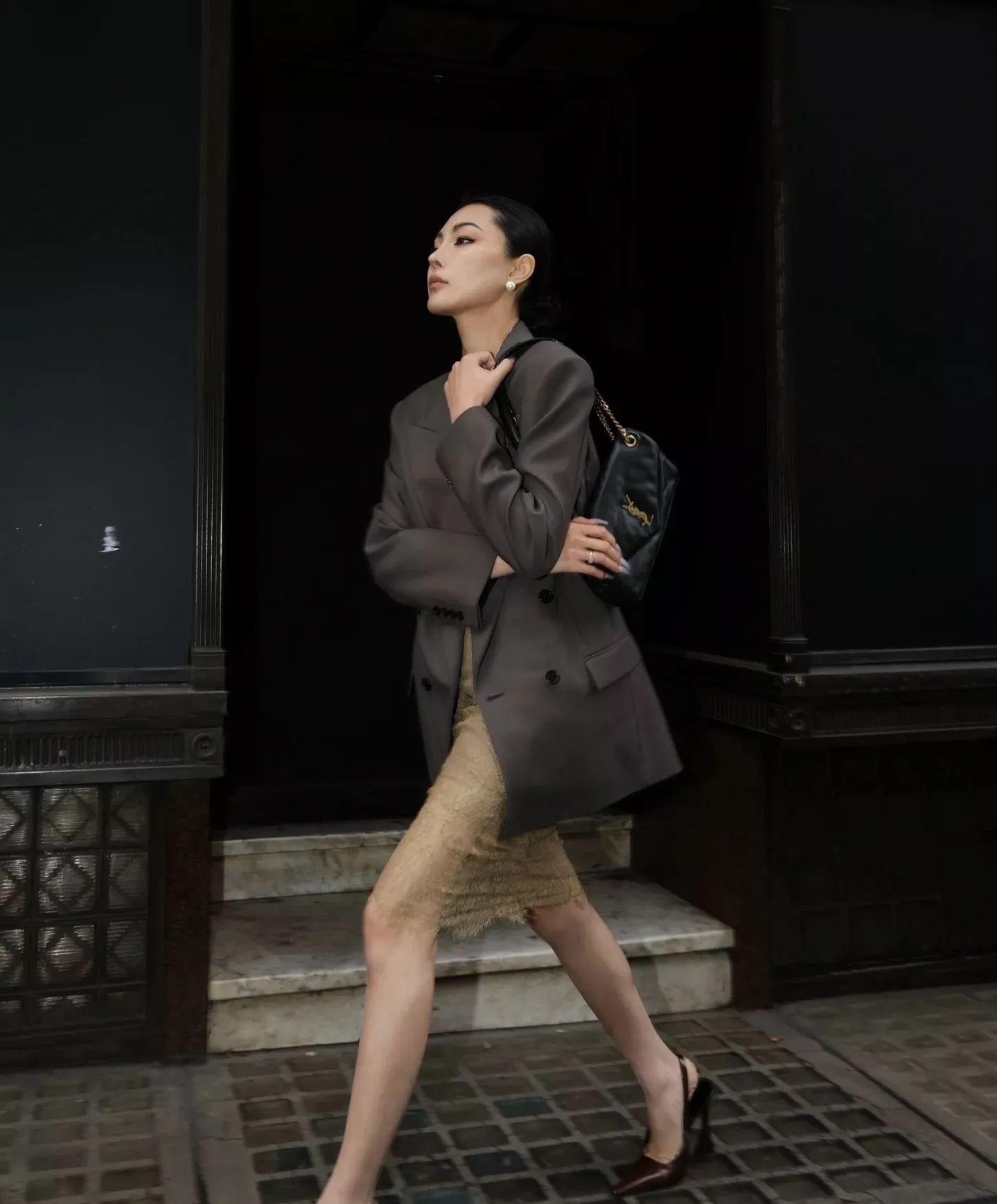 생로랑 와이드 숄더 오버핏 더블 브레스티드 블레이저 상세 이미지 34
