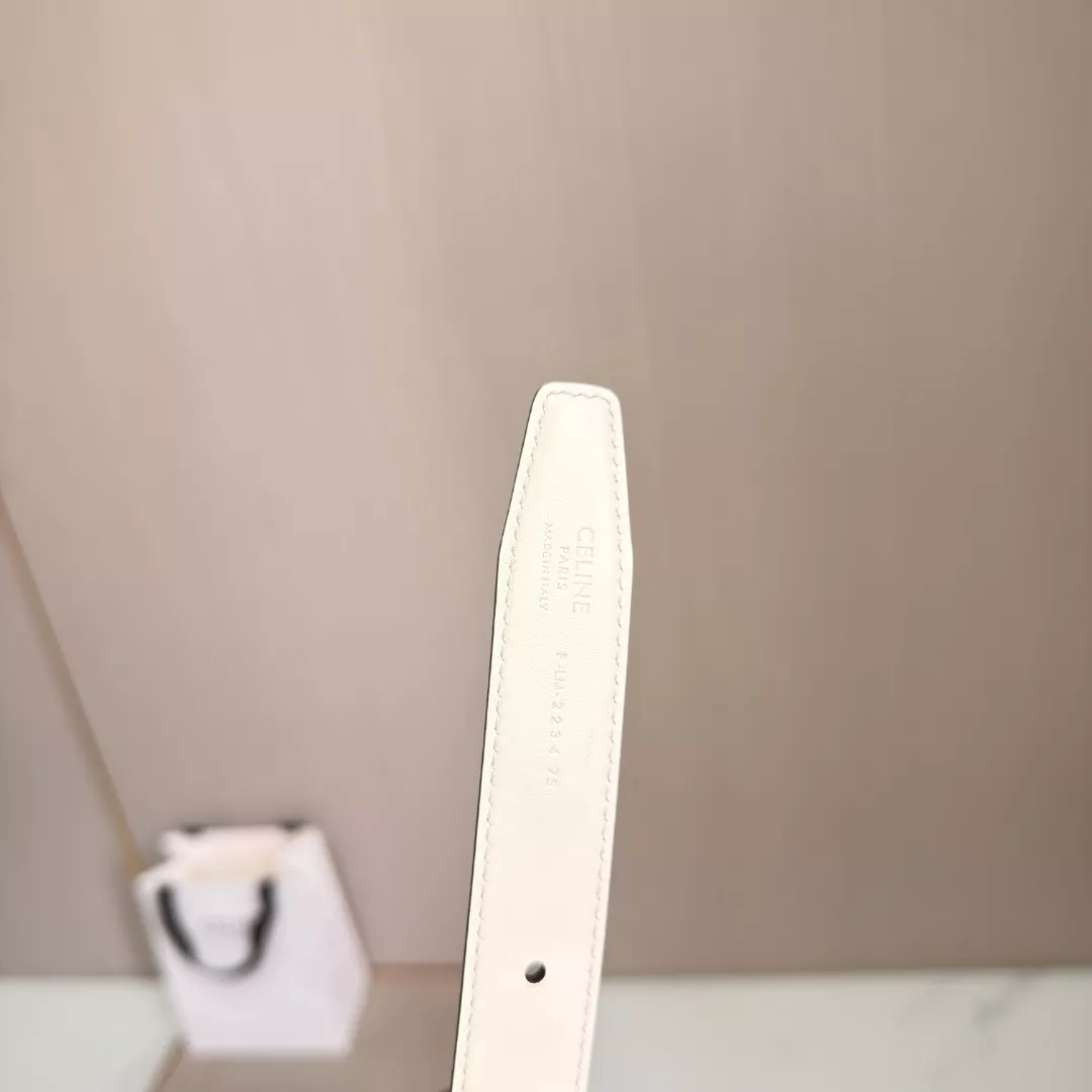 셀린느 트리옴프 로고 가죽 벨트 2.5cm 상세 이미지 7