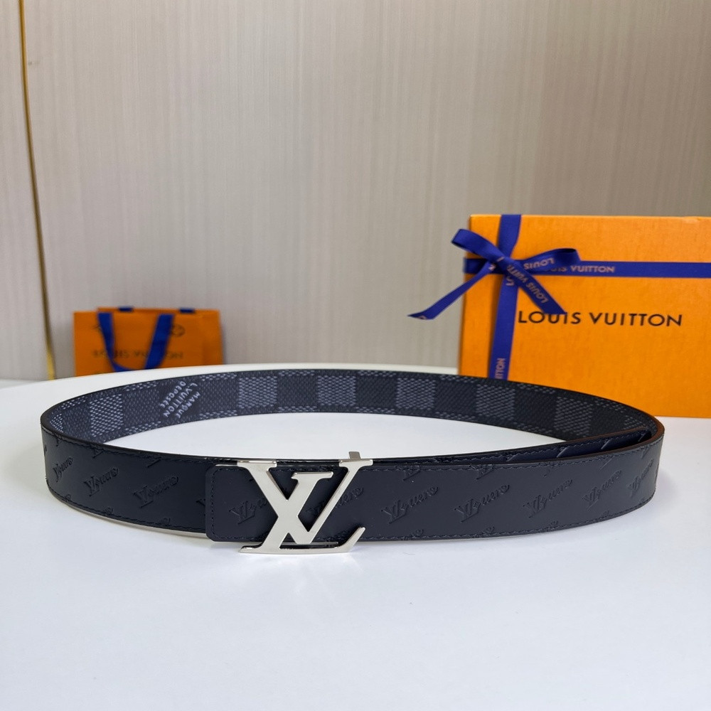 루이비통 LV 로고 버클 양면 레더 벨트