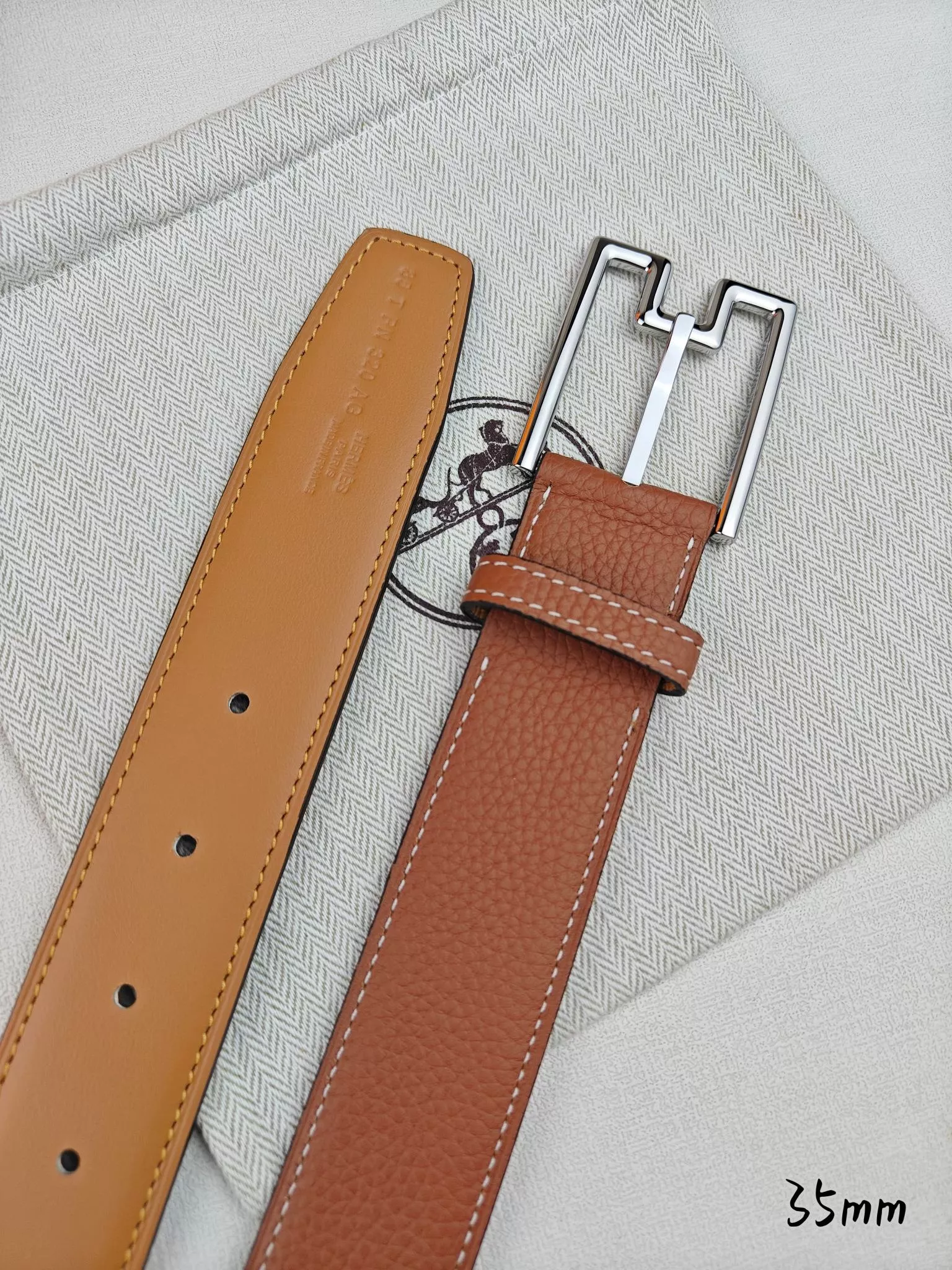 에르메스 H 스타일 35mm 핀버클 벨트 상세 이미지 16