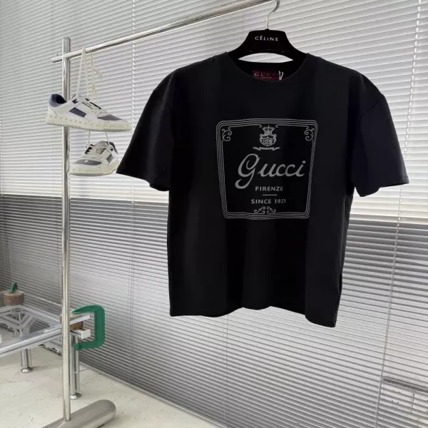 구찌 자수 로고 반소매 티셔츠