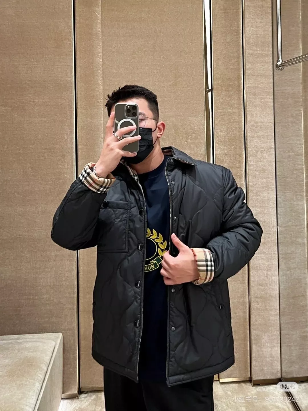 버버리 체크 퀼팅 양면 패딩 셔츠형 재킷 상세 이미지 23