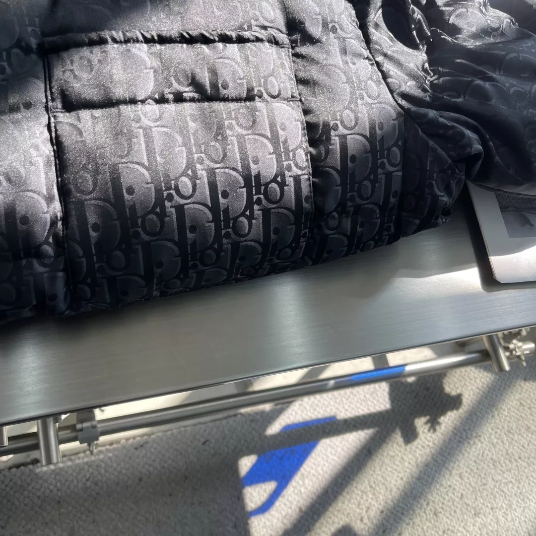 디올 오블리크 올오버 패턴 카라 다운 재킷 상세 이미지 4