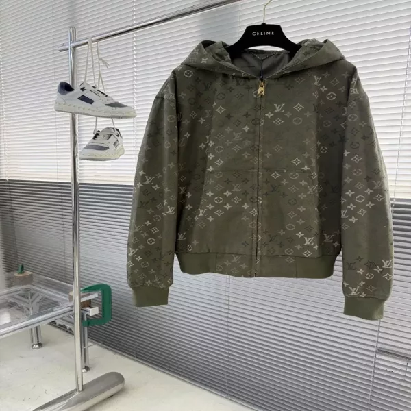 루이비통 25FW 모노그램 서플러스 장식 후드 스트링 재킷