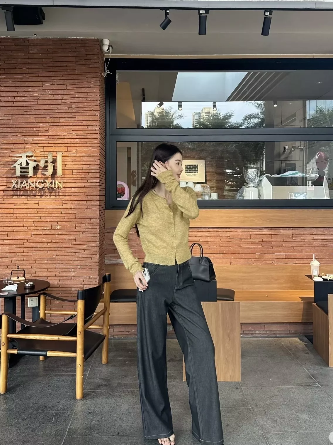더로우 마고 12 핸드백 상세 이미지 11