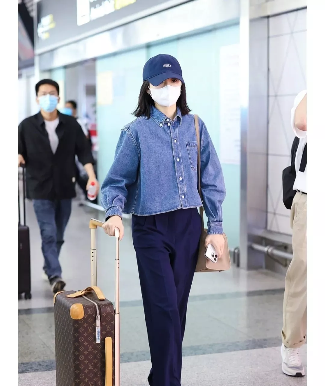 더로우 마고 10 핸드백 상세 이미지 17