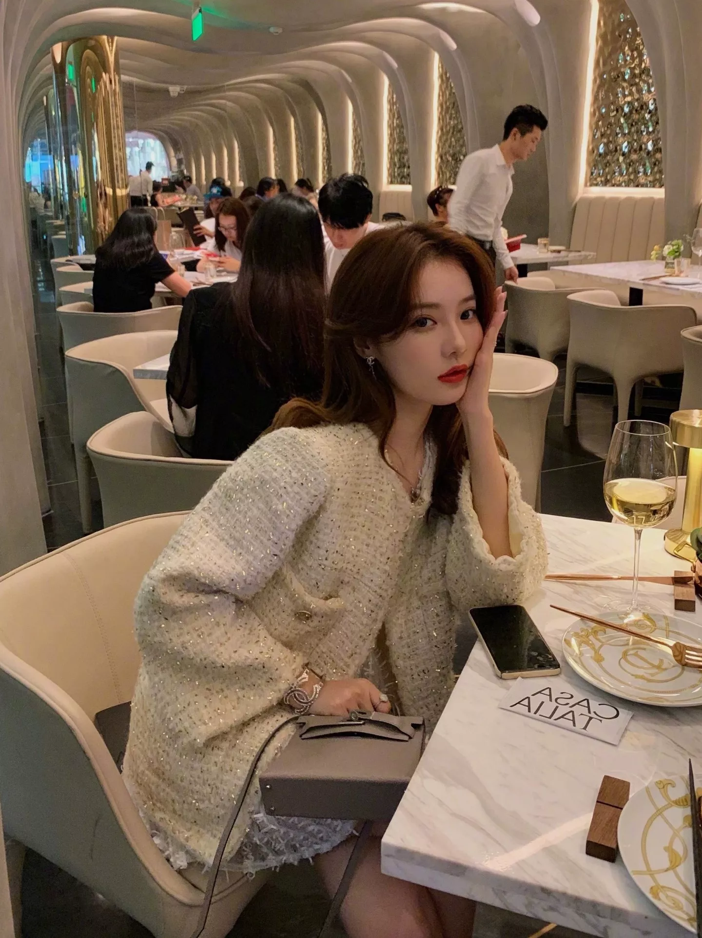 샤넬 다운 충전 트위드 프린지 재킷 상세 이미지 19