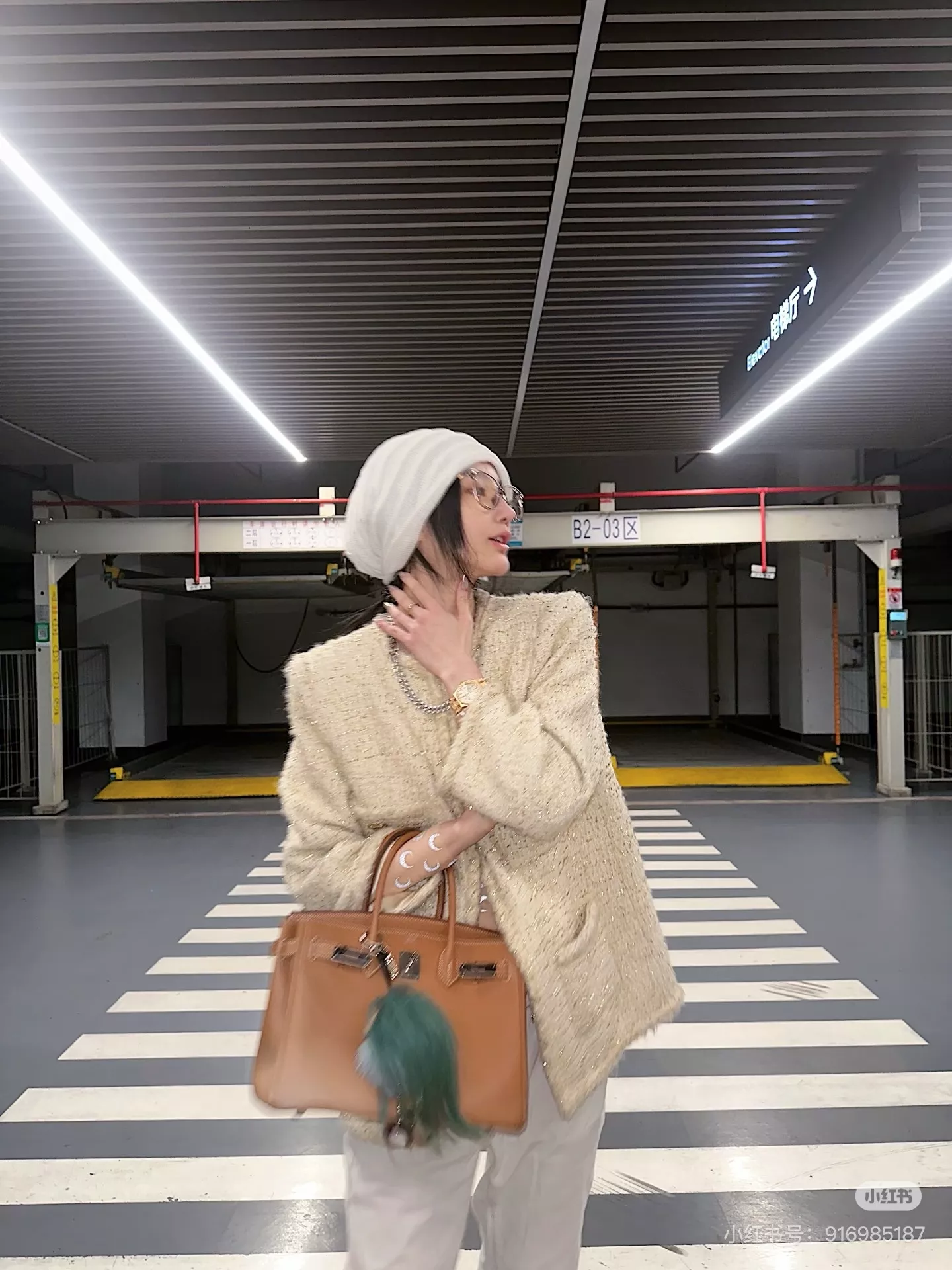 샤넬 다운 충전 트위드 프린지 재킷 상세 이미지 21