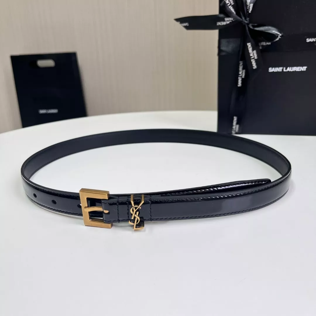 입생로랑 YSL 로고 버클 에나멜 페이턴트 벨트 상세 이미지 1