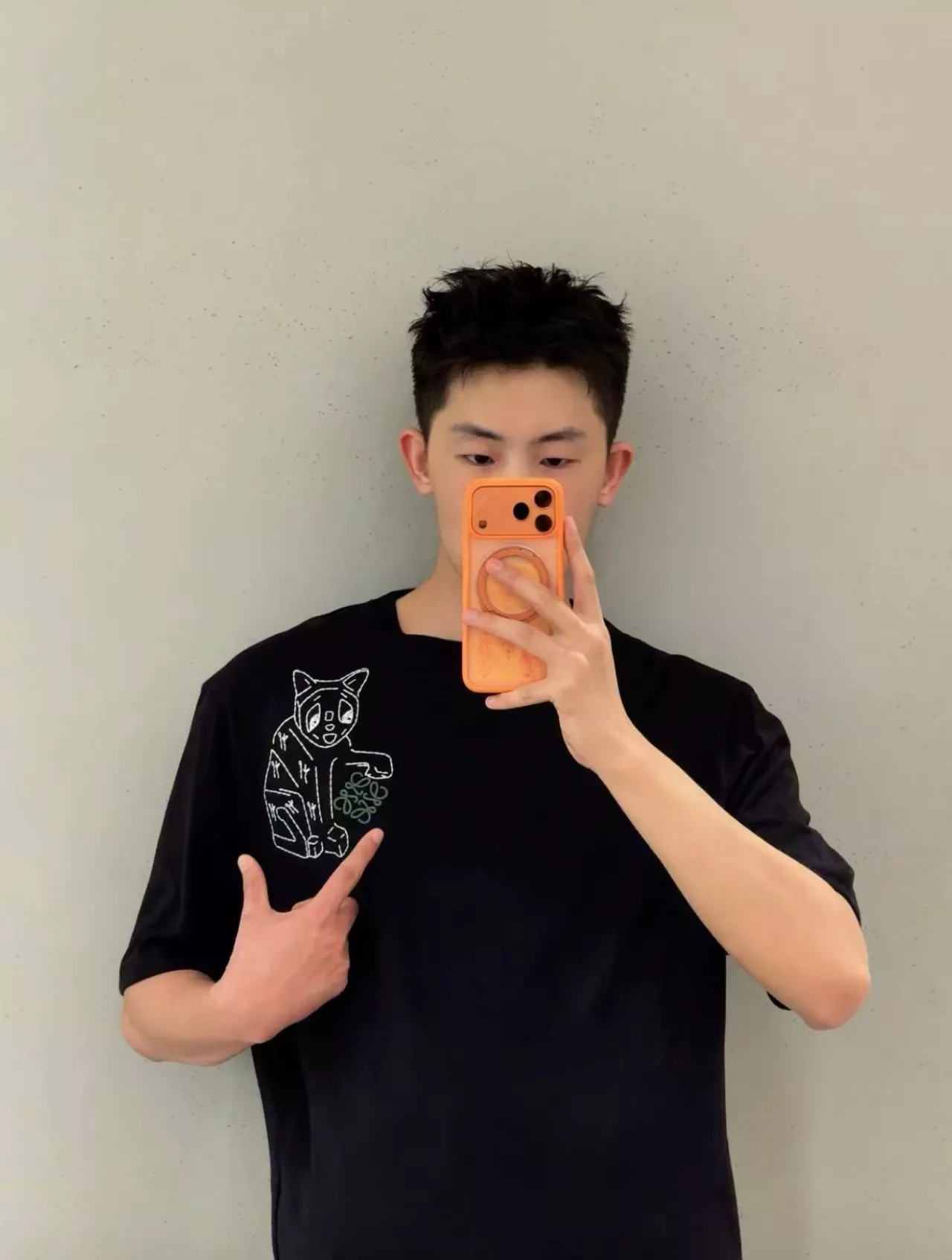 로에베 럭키캣 아나그램 자수 코튼 반소매 티셔츠 상세 이미지 12