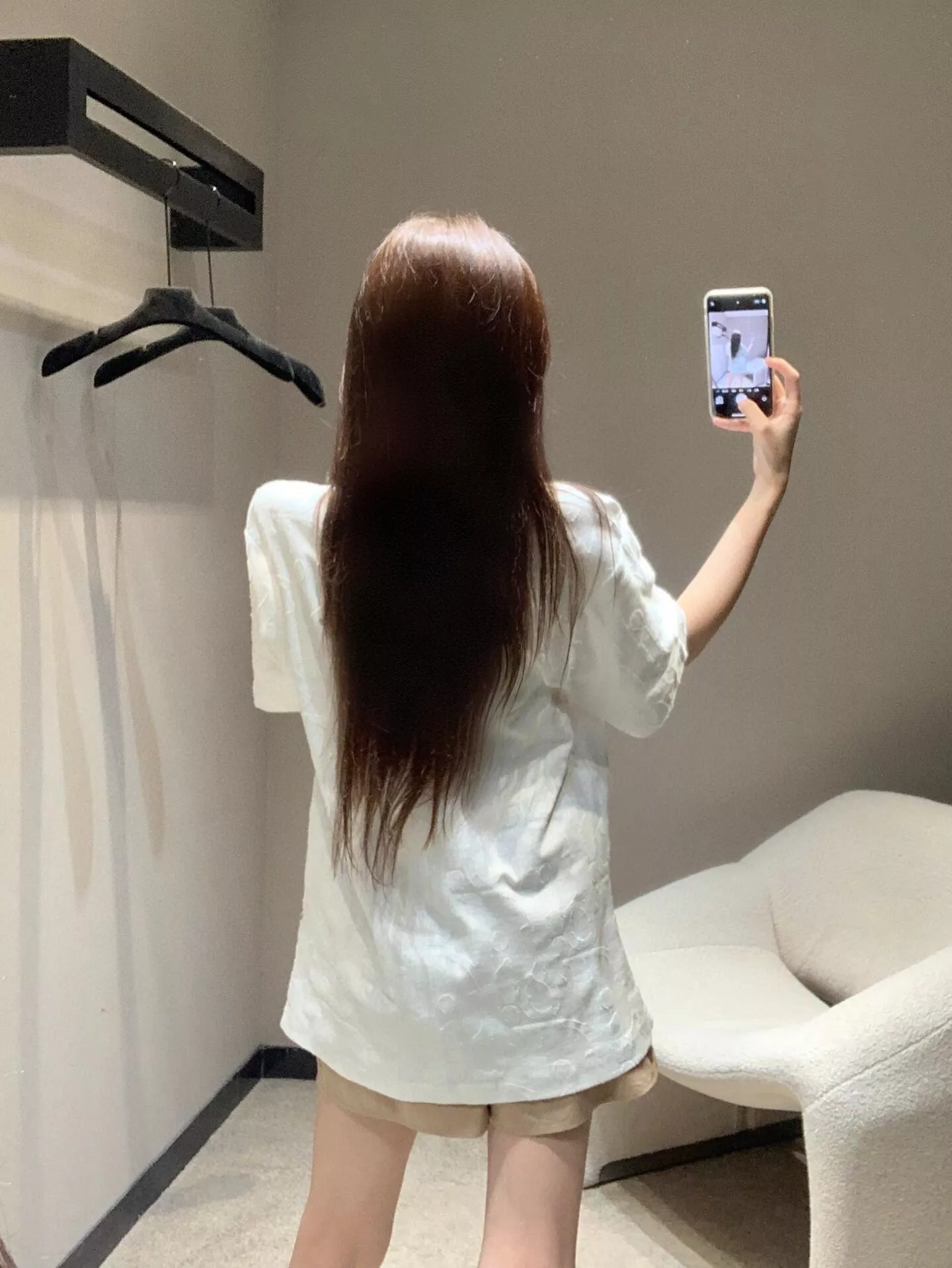 디올 오블리크 로고 플로킹 엠보 반팔 티셔츠 상세 이미지 21