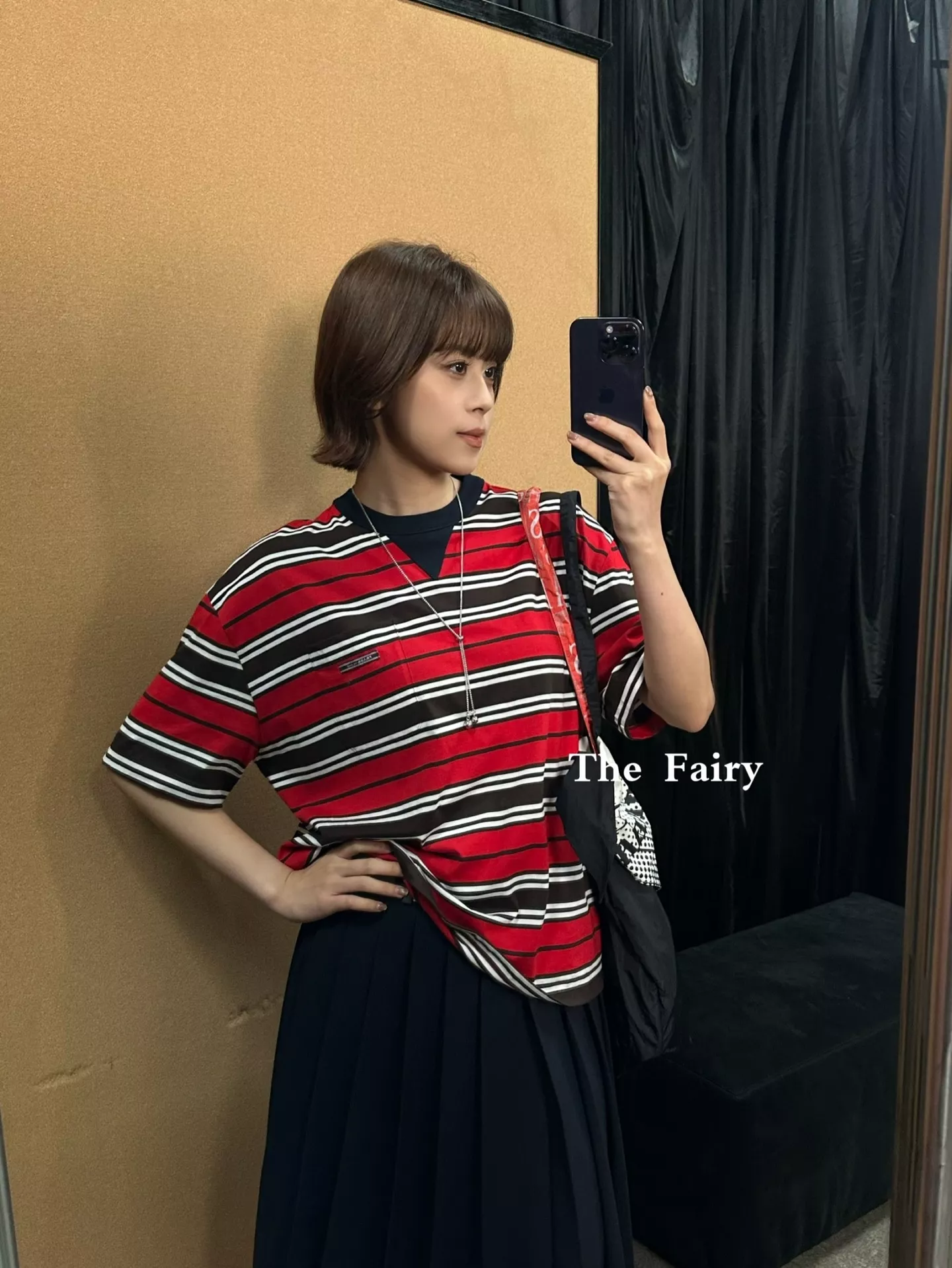 프라다 코튼 레트로 배색 스트라이프 반소매 티셔츠 상세 이미지 19