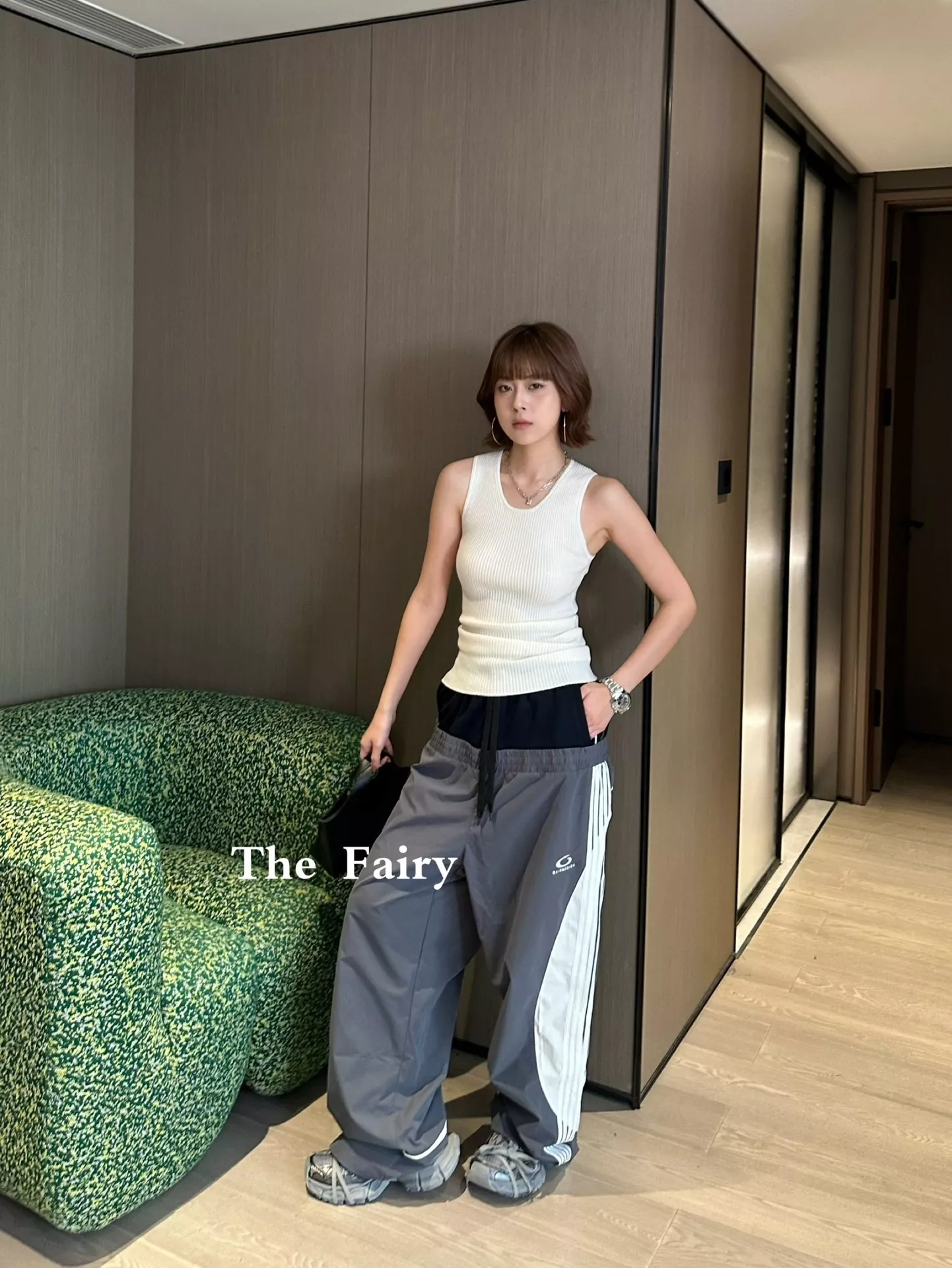 발렌시아가 컷업 투웨이 원단 믹스 스포츠 아이콘 자수 트랙 팬츠 상세 이미지 50