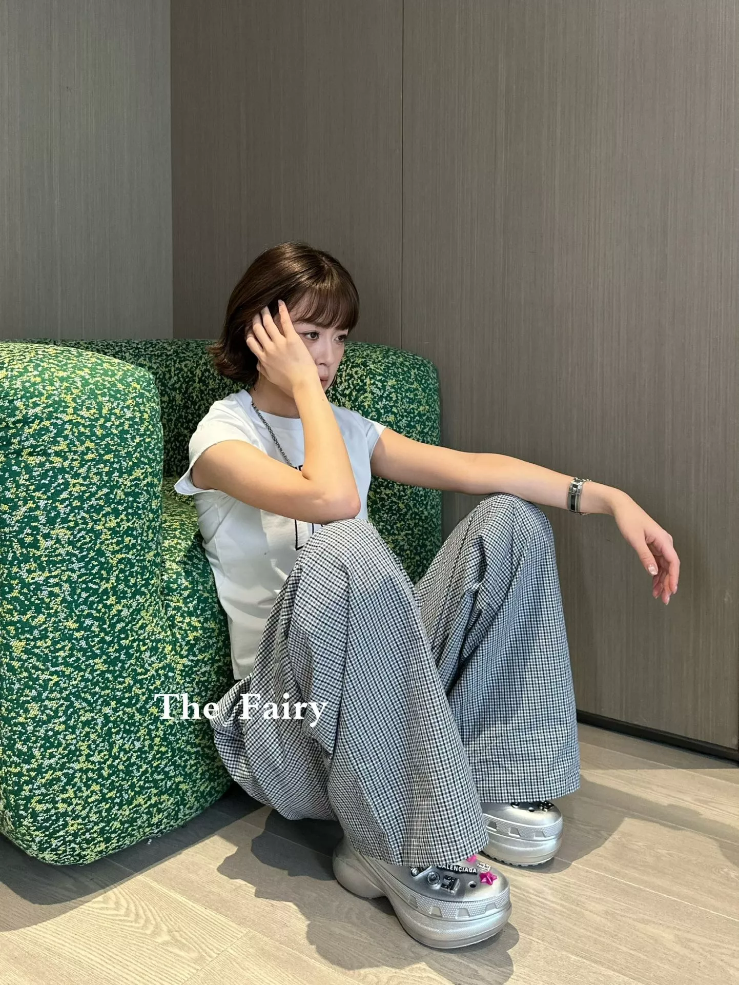 발렌시아가 로렐 클래식 체크 밴딩 와이드 팬츠 상세 이미지 14